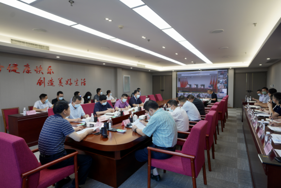 四川庄闲游戏集团召开疫情防控工作领导小组2022年第3次会议 集团党委书记、董事长、疫情防控工作领导小组第一组长任丁主持会议并讲话