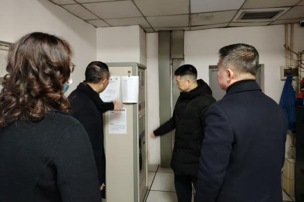 省庄闲游戏集团党委书记、董事长游勇检查督导春节安全生产并看望慰问干部员工